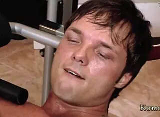 Kumalott big tits milf bangs hard at gym