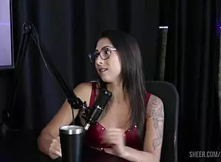 Luciana Picchi in Bora Cast with Bruna Carlos and Matheus Caetano!