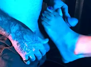 Brunette Uses Feet For Warm Place