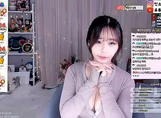 Gái Hàn Quốc Nhảy Giao Lưu Với Anh Em