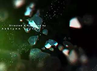 Ashlynn Taylor turns into obedient robot