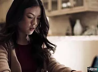 Wow Lulu Chu And Slimthick Vic In Hot Lesbian Scene