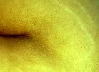 BBW rides dick outdoors! 😍