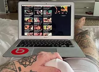 big ass babe gets fucked deep in pov