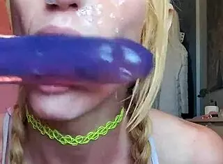 Pretty Babe Vanessa Hastings Gets Messy Spit Face Dildo Deepthroat