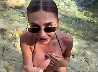 Best Blowjob From Stranger On Beach