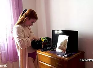 beautiful naked redhead karolinka doing makeup, so cute! 😍