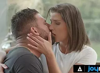 Horny Babe Niki Harris After Car Ride.