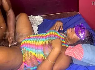 Bestie Threesome Huge Cumshot