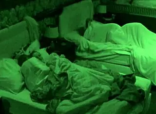left cody passionately fingers jessica while right matt and raven give handjob in bb19 usa reality.