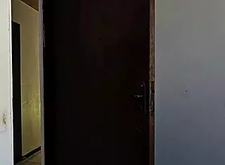 Stepdaughter gets aroused seeing stepdad in shower drama