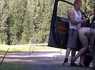 Fucked a fellow traveler passionately on the road!