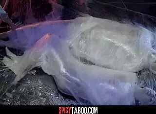 Did you see the married couple's foursome with aliens?