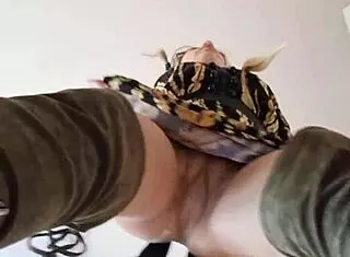 i love elza koms' fetish feet