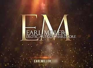 Hot brunette kasey chase orgasms with dildo on big ass