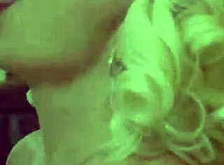 barack obama fucks marilyn monroe in this parody