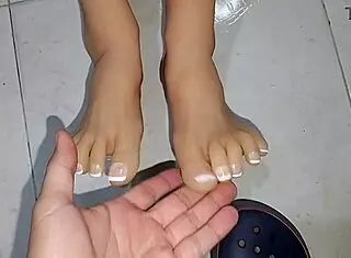 How Old Is She First Sex With A Virgin!