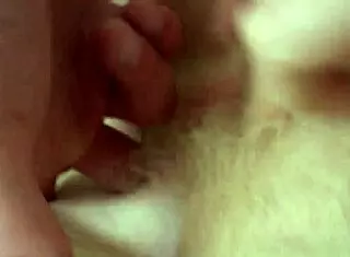 Italian MILF's Pussy Smashed for Cash Reward