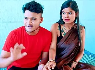 Newly married bhabhi seduced by devar on bed