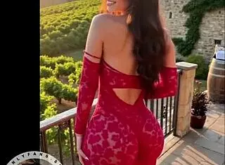 Lily Hayes AI nude with big ass, intriguing teen body