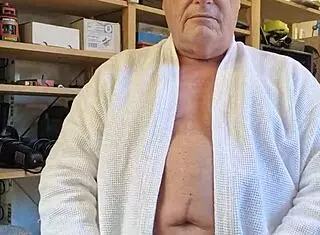 Dirty Old Man Chris Shows Nude Body!