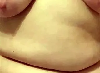 washing my chubby body in the bath