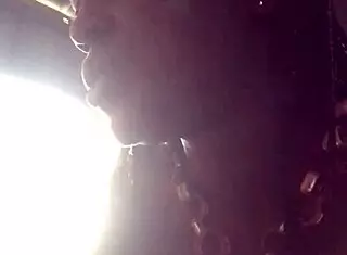 come eat with a black african lady