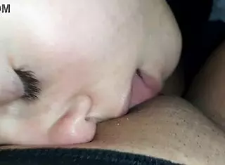 after i pissed, stranger licked my pussy 😳