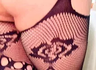 Venezuelan Stepmom Plays Housekeeper in Mexico with Stepson