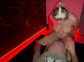 Private Room Swing House