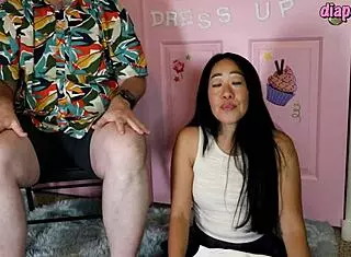 Less Kinky Women Online!