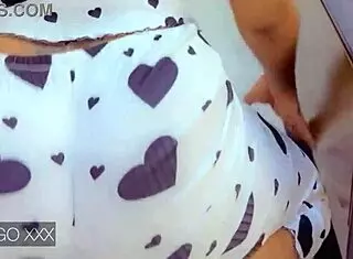 Swahili Twerking Queen Shows Off Her Big Ass Moves