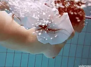 Big Natural Tits Babe Lola Underwater Swimming