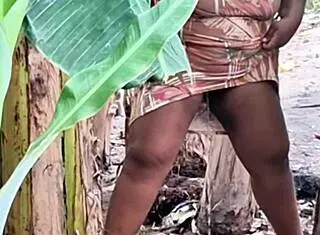 Hey, that evangelical milf is peeing in public with her big pussy.