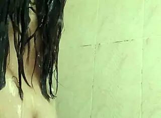 College Girl Masturbates In Shower And Gets Caught