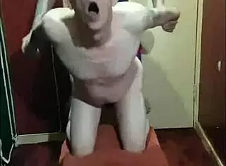 Girlfriend uses strapon on guy, handles all dick sizes