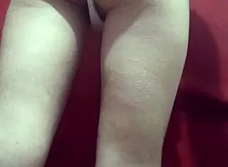 Safada Açucarada Abrindo O Rabo