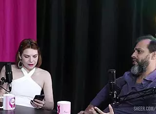 Reh Queen, Kstro in Bora Cast?