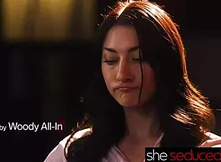 She Seduced Me With Her Beautiful Body As The Artist