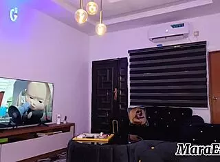 fat ass naked housewife mara exotic cleans and dances in homemade solo video