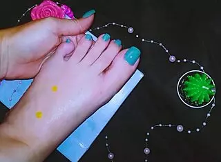foot massage leads to intense orgasm!