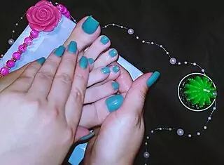 foot massage leads to intense orgasm!