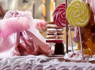 Katy Perry Naked Feet Intrigue