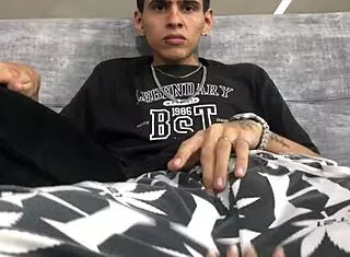 my little stepsister does exercises, i help with cardio and fuck her hard