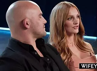 Gorgeous Redhead Hotwife Jessi Rae Takes Jason Luv's BBC Fully