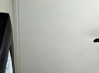 I fuck my lover nicely in the hidden motel room.