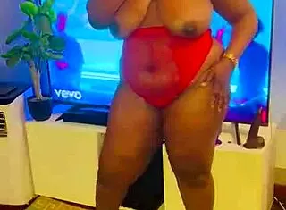 i'm updating my shaved pussy video from may 3 2025