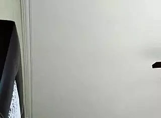 I fuck my lover nicely in the hidden motel room.