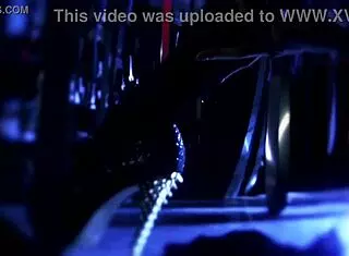 mask sex with blonde teen threesome