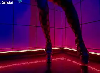 Beautiful Redhead Babe In Sensual Seduction Solo